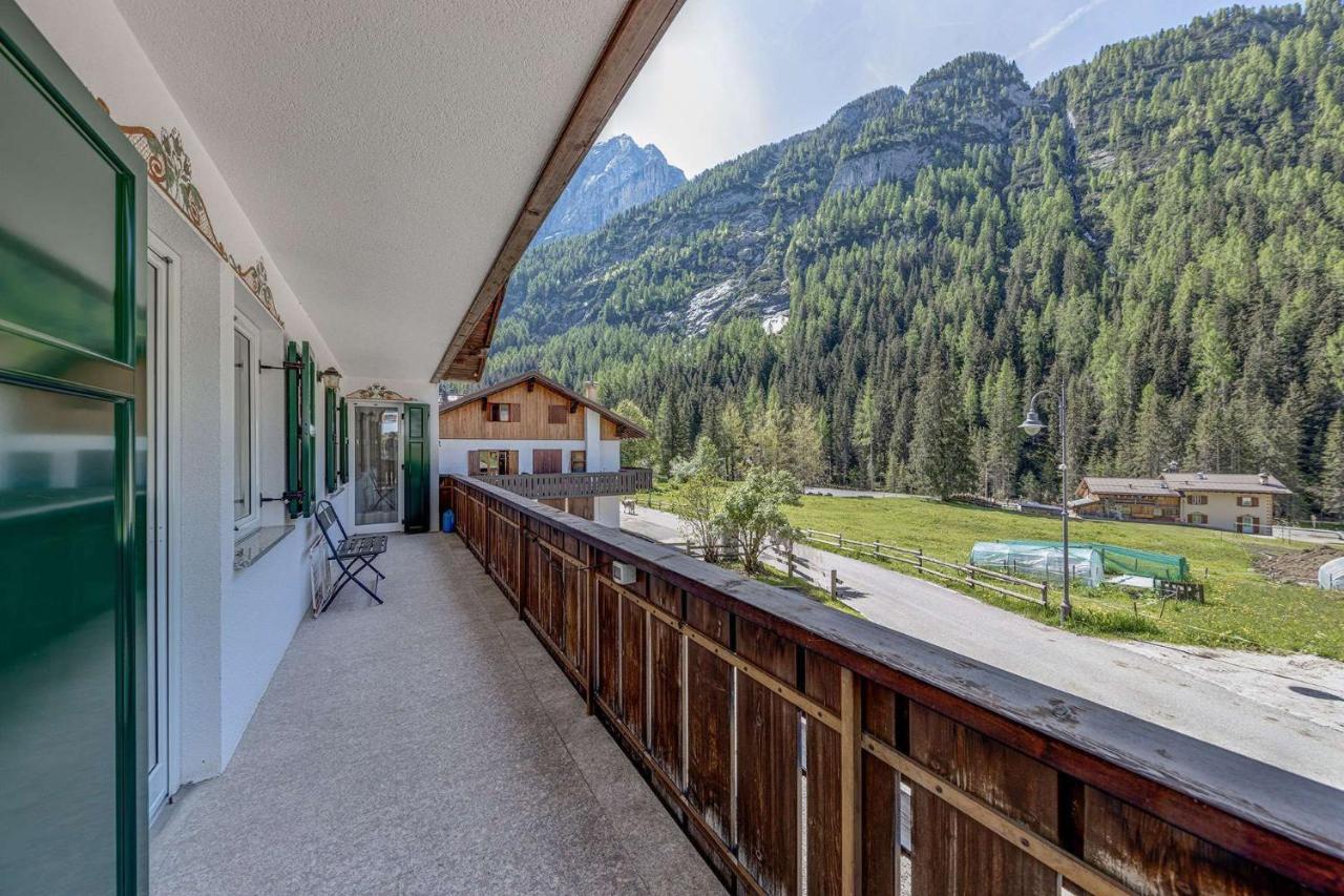 Cesa Elena Apartamento Canazei Exterior foto